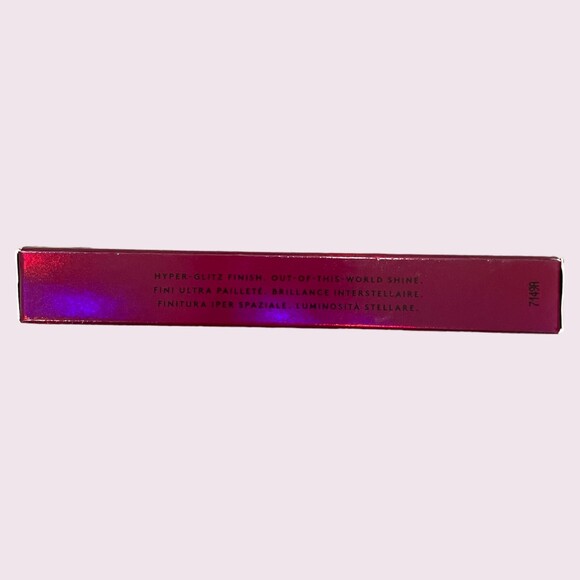 FENTY BEAUTY COSMIC GLOSS LIP GLITTER LIMITED EDITION in ASTRO-NAUGHTY - Picture 4 of 8